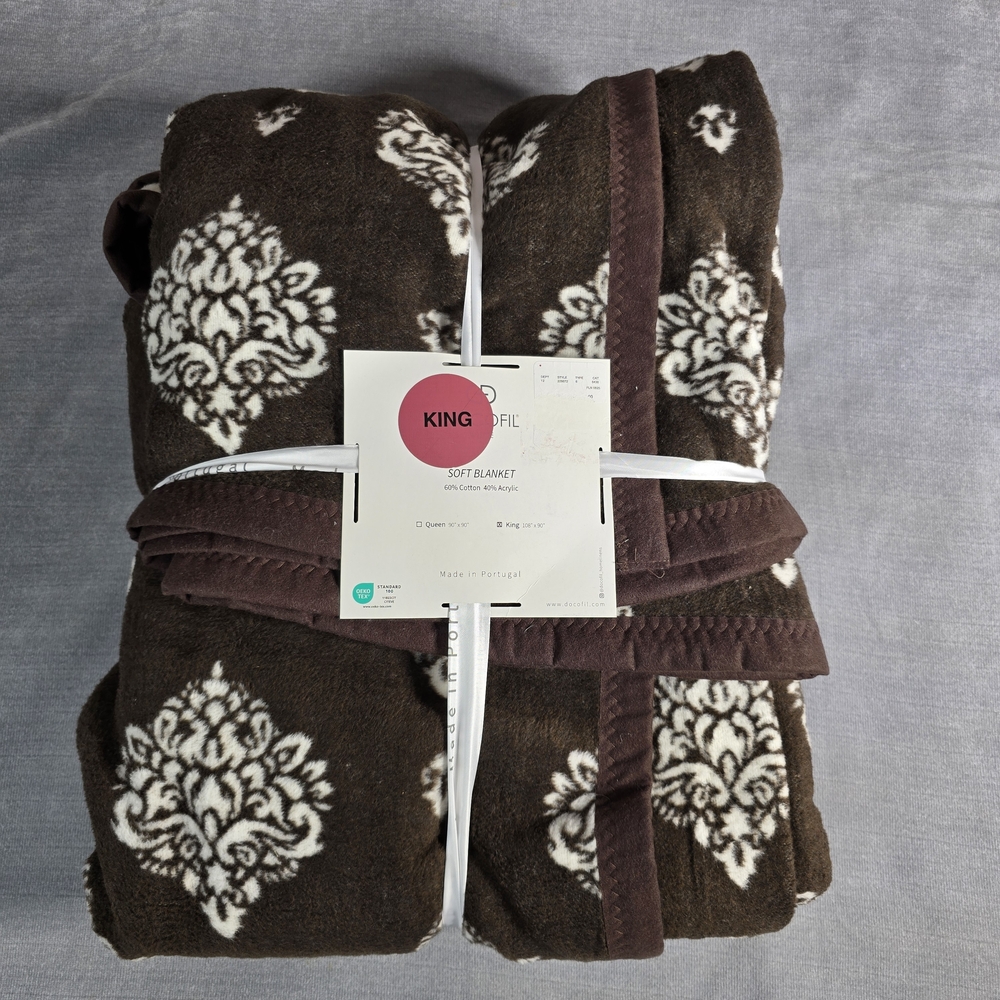 Docofil Portugal King Soft Blanket‎ Brown Damask Medallion  Cotton Blend NWT